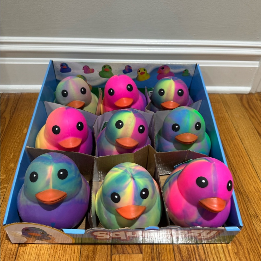 ONE Squeezy Squeeezy tie dye Squishy Duck NWT Toymendous - Picture 2 of 9